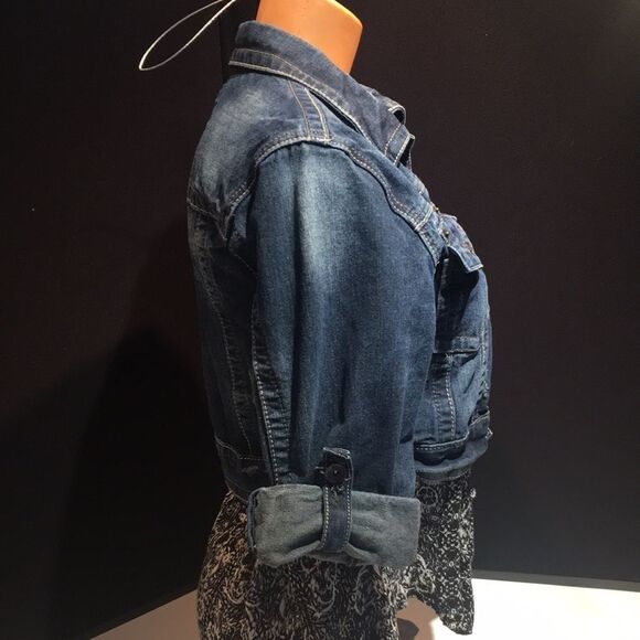 Bundle Sale 3 for $15 | Rue 21 Blue Dark Jean Jacket Size Medium - Picture 5 of 13